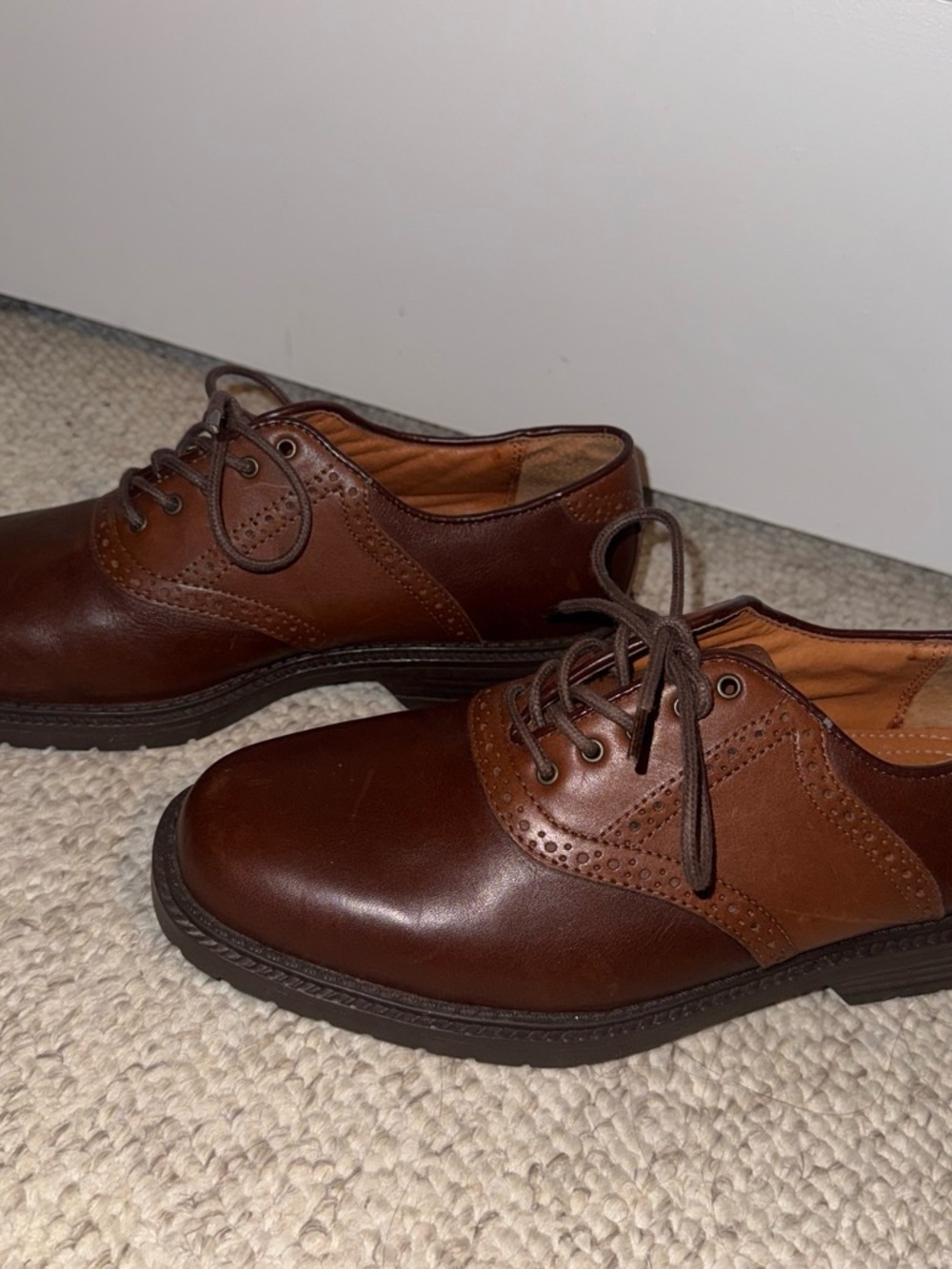 Men's Brown Leather Oxford Dress Shoes - Picture 6 of 7